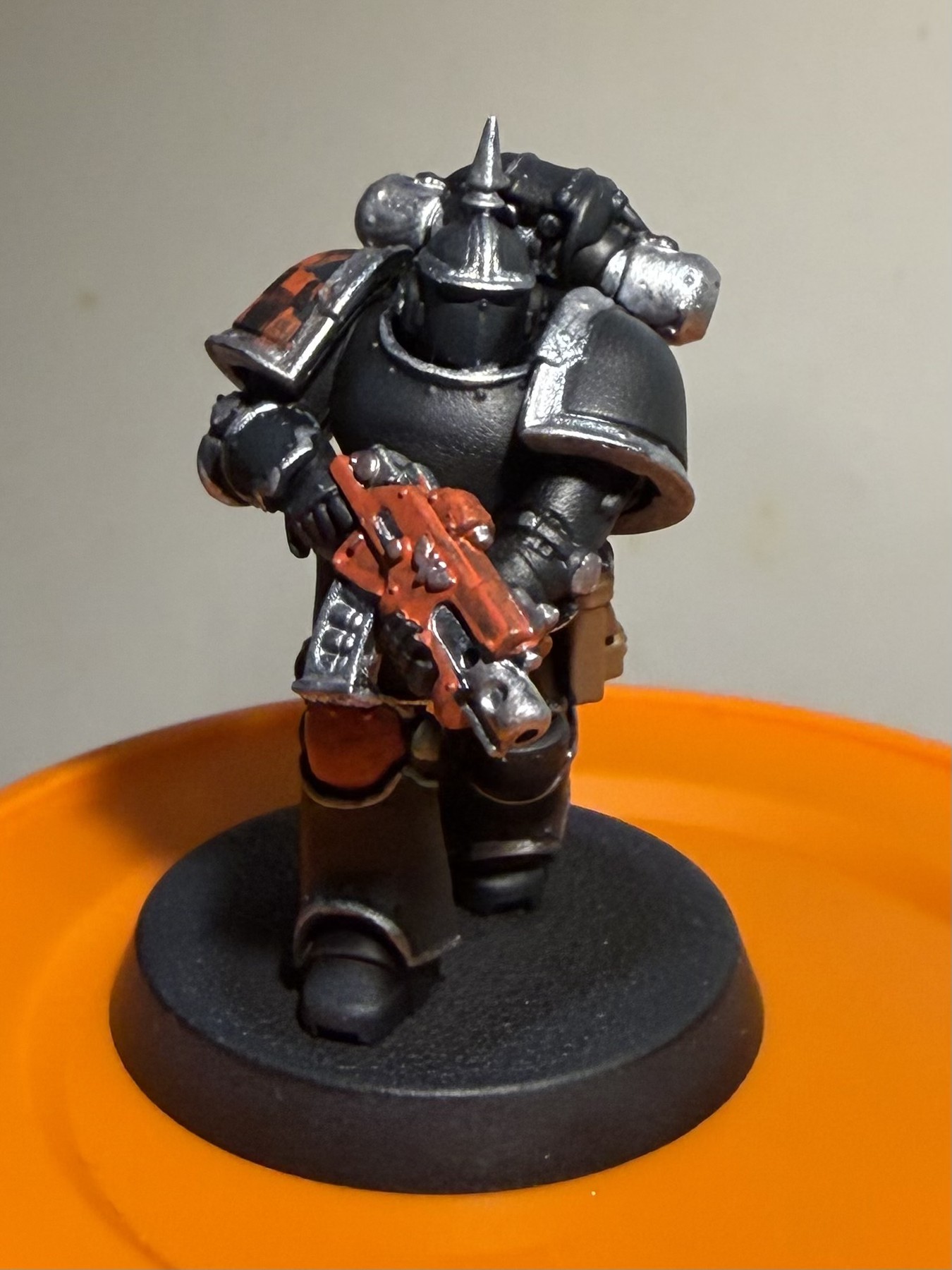 Resplendent Red — reference view 1